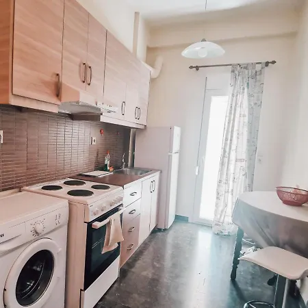 Efrosini Downtown Apartament Chalkís